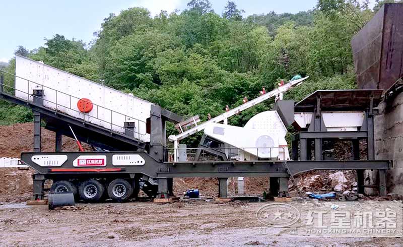 建筑垃圾粉碎現場